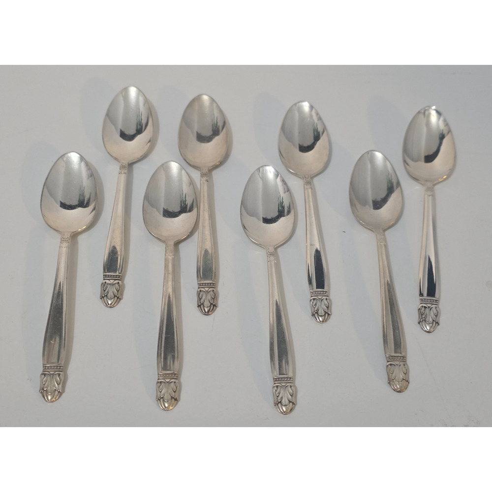 Holmes & Edwards Danish Princess International Deep Silver 1938 8 Teaspoons